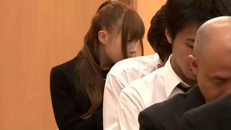 お葬式で再会した従姉妹とやっちゃった俺