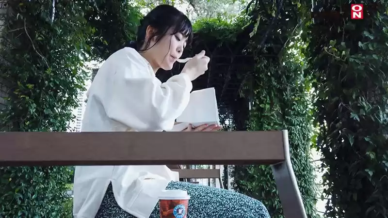 「過去は変えられないっていうけど、私は人生、変えてやる。」むっつりスケベな元ひきこもり+超人見知りが自分を変えたくてAV Debut 環ニコ