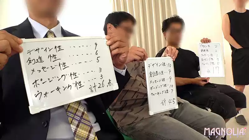 『高学歴JDがブラックテープランウェイチャレンジで目指せ！芸能界☆』グラマラスボディJDが挑戦でハニかみながら破廉恥ポーズ♪合格点が足りず罰ゲームで即ハメ…デカチン凸にデカパイを揺らしながら連続絶頂中出し！【街角素人モニタリング♯まりか♯20歳】 桃瀬ひまり