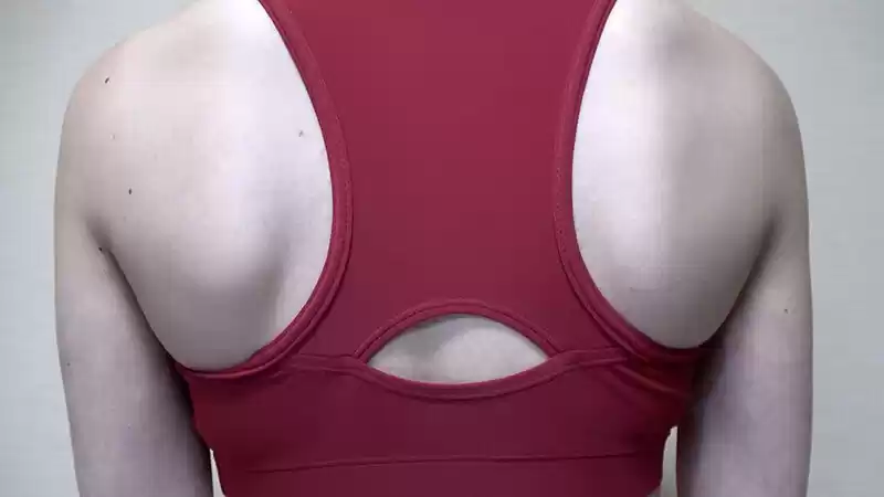 篠宮ねね 神陸上ウェア スポーツ日焼けから筋肉美女アスリートの秘部を隠してきたウェアを巨乳や美乳パイパンや剛毛娘に着せジョリワキやハミ毛を堪能。陸上ユニホーム女子の太腿やお尻や着衣放尿まで！！身体にフィットするウェアのキワキワを超接写＆完全着衣でハメ撮り