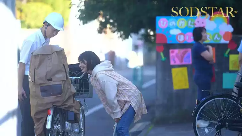 息子が通う保育園の保育士と妻子が実家に帰省中に自宅密会をして1週間ヤリまくった絶倫不倫セックス 宮島めい