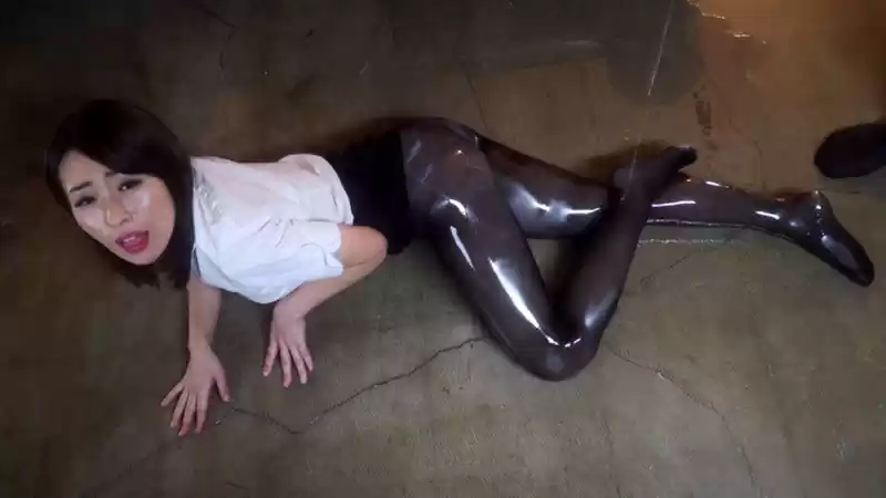 濡れるパンストエロティズム