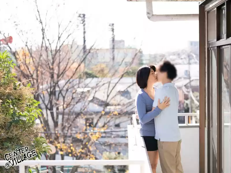 大好きな母さんが再婚します 青山深雪