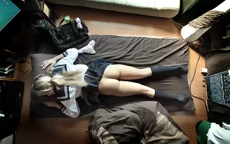 愛しのミアちゅわ~ん! ある時は女学生…そしてまたある時はギャル…その正体はポルノスター? ミア・楓・マルコヴァ