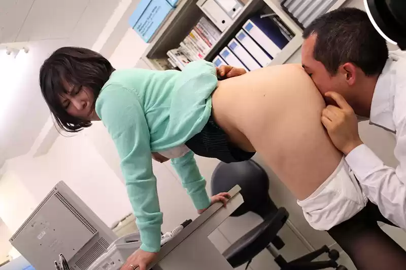 ショートカット奥さん!高速ピストンで絶頂!どろどろの精子で種付けさせられた人妻10人240分