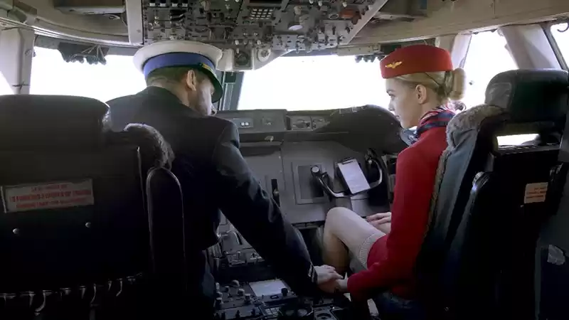 【Marc Dorcel】Dorcel Airlines～新人キャシー ワンチャンしちゃった機長とムラムラ初フライト～