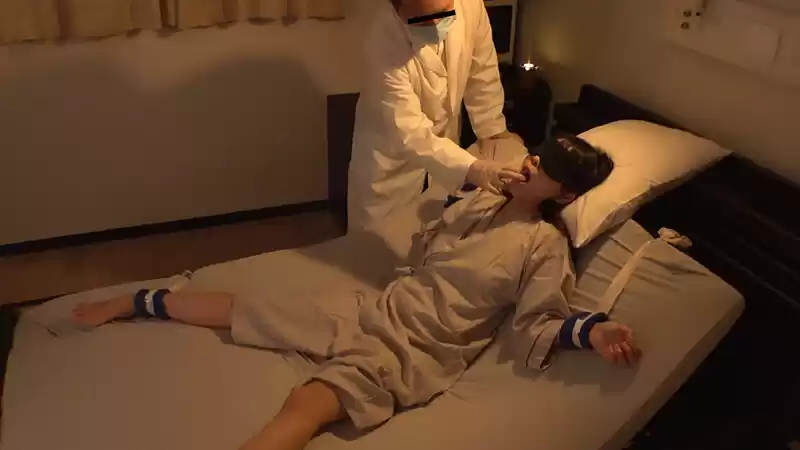 おいしそうなムッチリした体が魅力の変態【拘束羞恥で漏らしイキする美人妻 ＃04すみれさん】 滝川すみれ