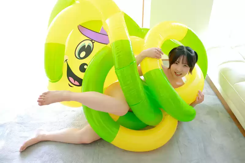 Best naked/柴崎はる