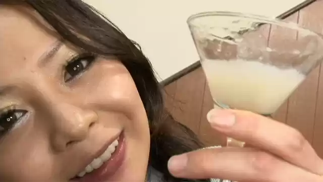 開口ゴックンするM女 元木ひなよ