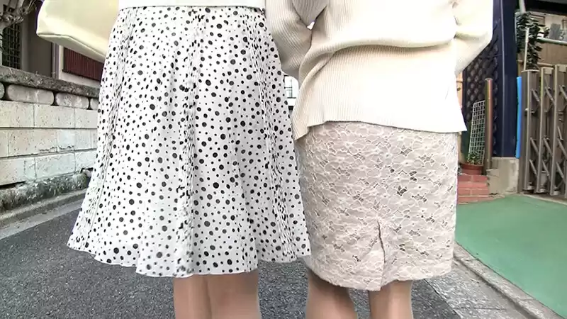 ～僕と彼女の女装レズ日記～ ズボンを汚してしまった僕に女上司が自分のスカートを貸してくれて… ゾクゾクする裏地の感触に思わず勃起してしまい男の娘になってレズられた僕 本田もも