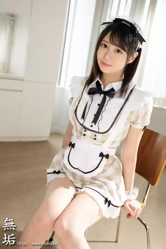 天然少女 日向ひかげ 無垢専属3タイトルコンプリートBEST 4時間