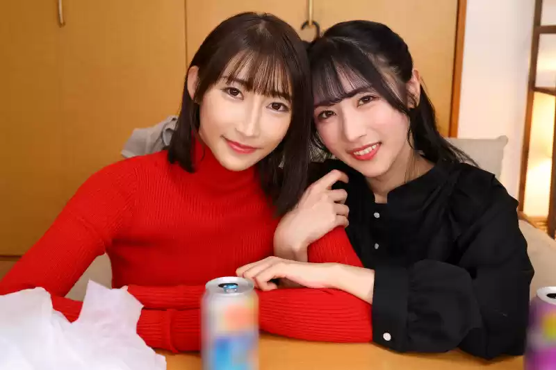 【VR】【8K】10年付き合った元カノが連れてきた相手は、美人な彼女!? 男一人に美女2人のハーレム3Pで、中出しされたザーメンをごっくんレズプレイ。雪代美鳳・小野坂ゆいか