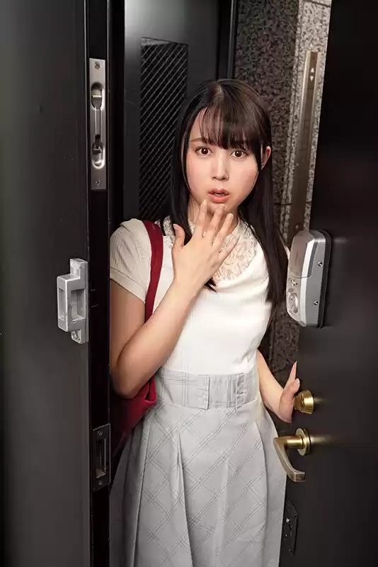 デリヘル呼んだら妹が来た！結果、お店に内緒で中出し本番セックスする事になる総集編4時間 2