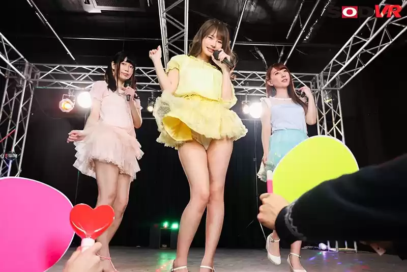 【VR】ライブ後に慰めてたら泣いちゃった…おパンツ丸見え大失態の幼馴染地下アイドルと泣き顔セックス 松本いちか