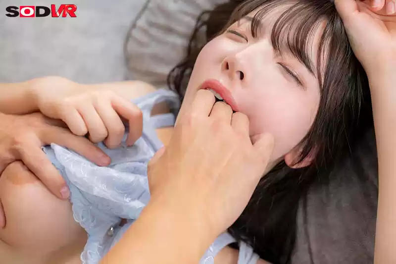 【VR】【8K】園児を見送るデカパイ保育士の自宅に押し入り強●VR 彩月七緒