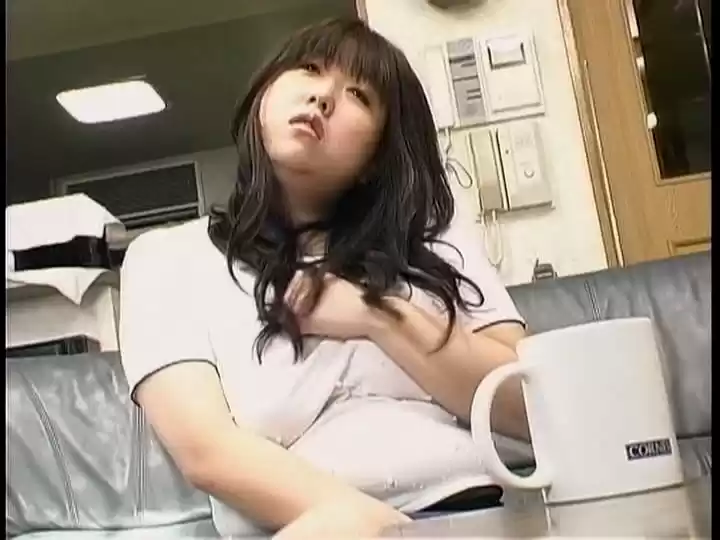 エロい躰の巨乳妻を●す！！レ●プされても潮を吹く淫ら穴