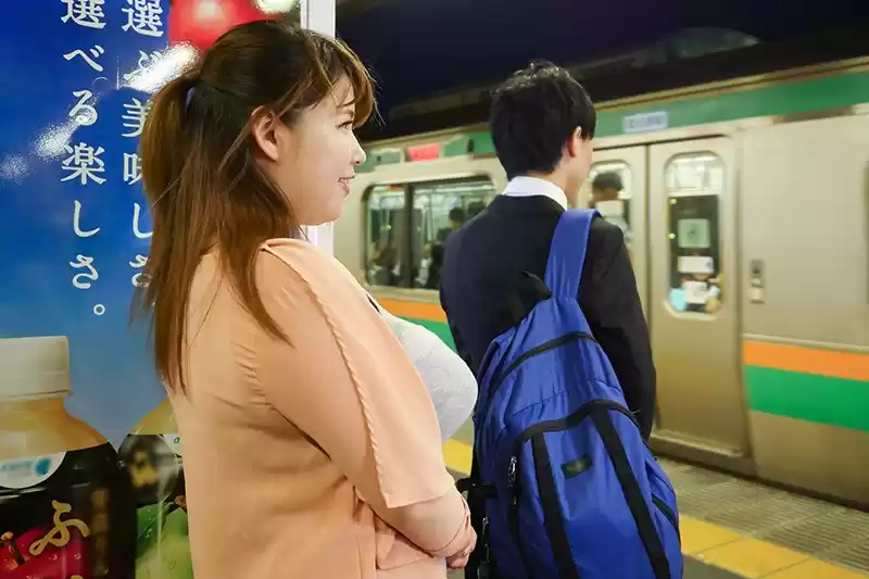 「超乳Pカップ女優 優木いおりが童貞くんの理想の筆おろしをお手伝い」