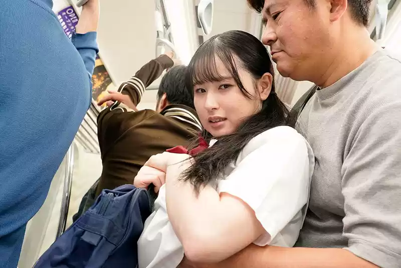 完全着衣内アングル！先端が自在に動くファイバースコープで敏感な乳首を責められ恥ずかしがりながらも感じてしまうセーラー服ちっぱい美少女 川上しずく