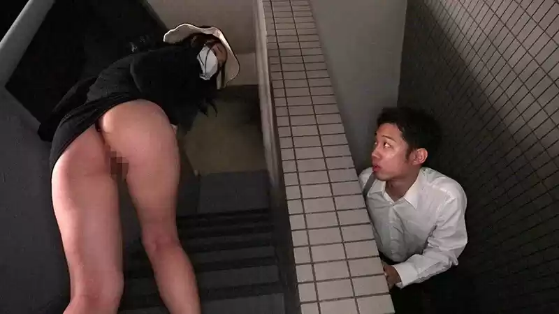 毎朝見かける同じマンションのお人よしそうなお姉さんはめちゃくちゃナイスボディのエロ巨乳でチ○ポ大好き変態痴女でした 中条りの