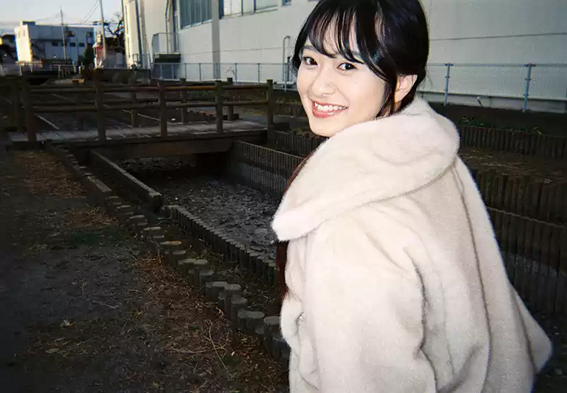 バック大好き!!美尻セフレちゃん花守夏歩とラブホをはしごして丸1日巣ごもり尻揉み中出しデート