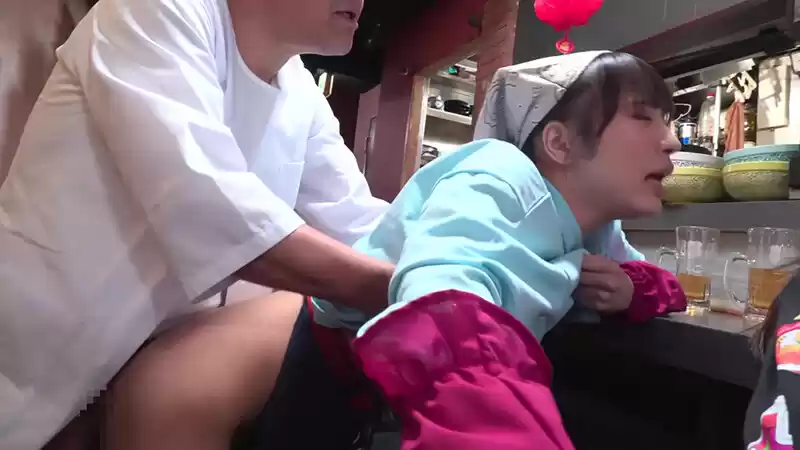 爆盛りギャル中華美人姉妹が腕を振るう行列がすごい街中華の日常とSEX！～妹編～ 池上乙葉