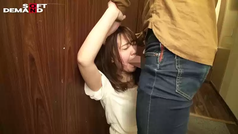 思わせぶりで男たちを無自覚に誘うあざとい女をレ×プしてやった。 詩月まどか