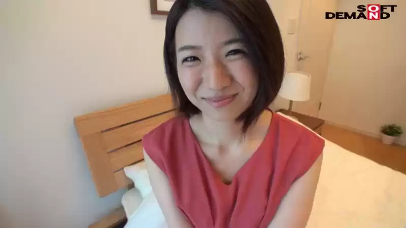 スレンダーな敏感ボディ 勃起した乳首がイヤらしい デビュー前の未公開初SEX