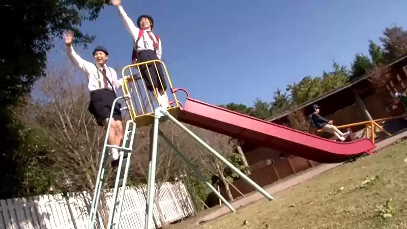 奇跡の確率で起きた近親相姦ハプニング 偶然息子のチ○ポが挿さって感じちゃったママ 2児のママ奇跡の2穴SP