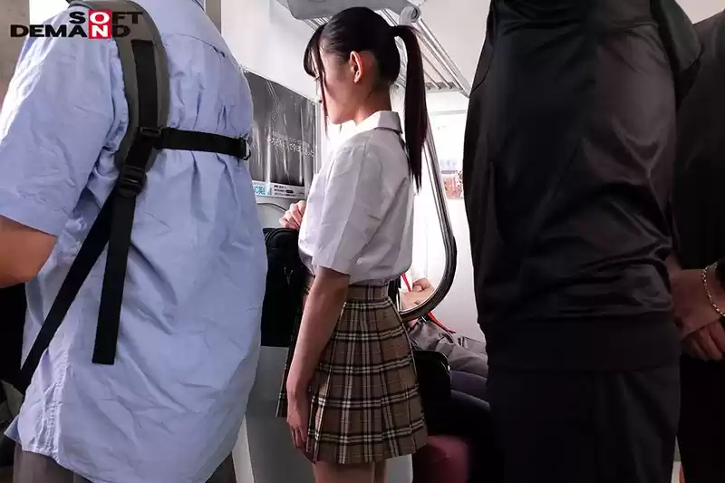 サイレント校内痴● バレたくない状況で強●痙攣イキさせられた褐色ハーフ制服美少女 蓮見天