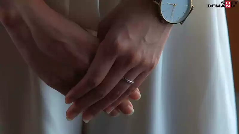 とめどなく溢れ出る愛液…それが全ての答えです。 33歳 AV DEBUT