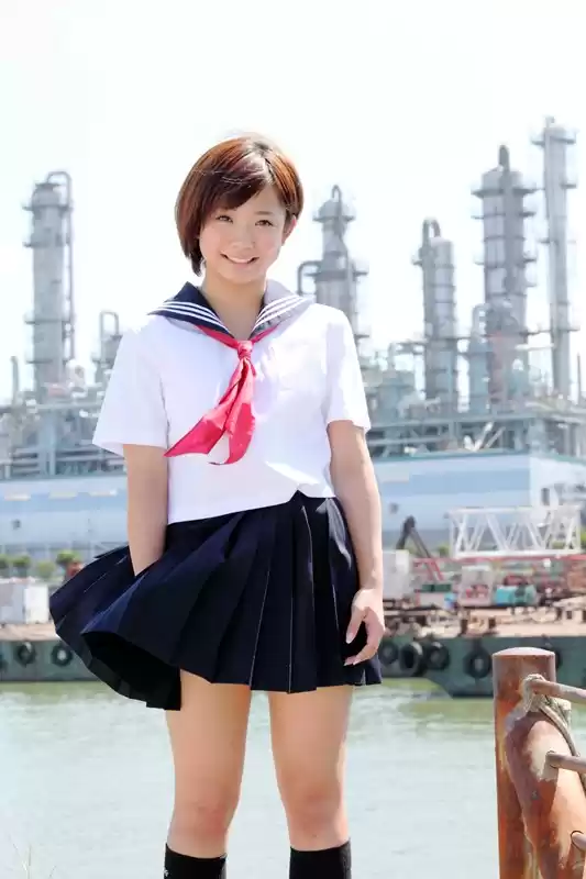 紗倉まな AV Debut