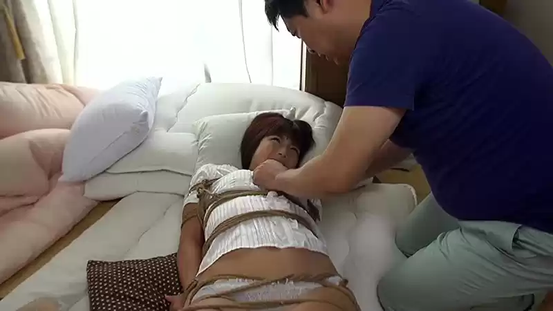 紗倉まな 緊縛性奴●