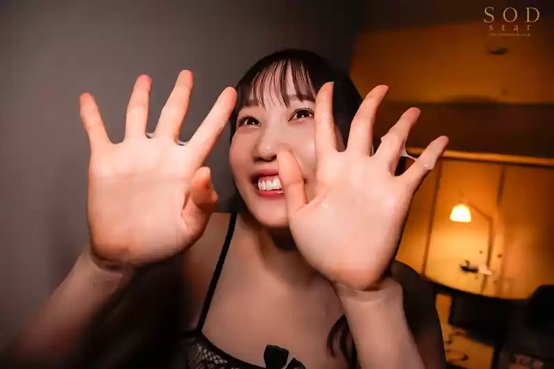 朝がくるまで愛くるしい君に犯●れたい 無邪気に男を弄ぶ痴女りんと最高の絶頂を迎える熱い夜 in TOKYO 鈴音りん