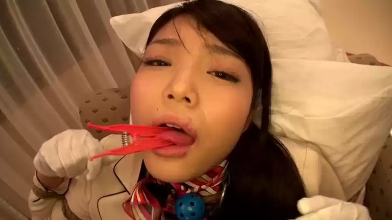 エレベーターガールin… ［脅迫スイートルーム］ Elevator Girl Megumi（24）