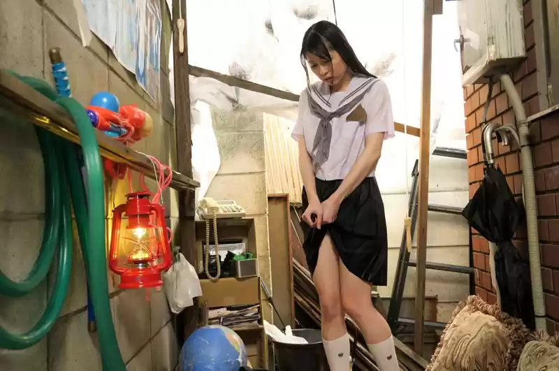 【VR】ぼくのひみつきち 1984 あおいれな