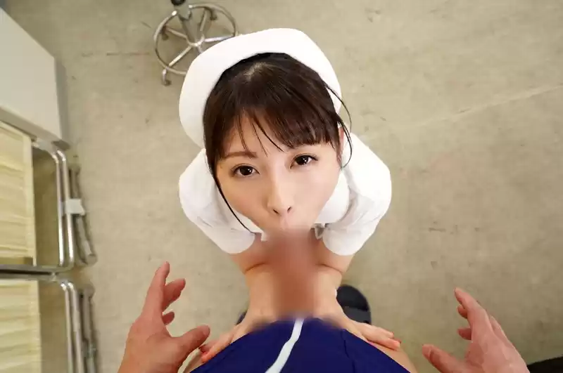 【VR】包茎手術患者と病院で声ガマン性交…でも診察室で生はマズくない？ あおいれな