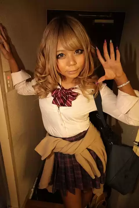 ドスケベ！ヤリマン黒ギャルデリ嬢は絶対ヤレる！！マジやばたにえん！！SEXして金貰えるなんて最高かよww黒ギャルおま○こパコりまくろ～ぜ～！！！ 5時間 黒ギャル10名 18FUCK収録！！