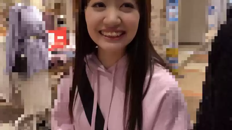 エロかわ素人娘にキュンキュン！！キュン越えギュン越えの美少女！！ノリノリハメ撮り！！ あやちゃん/ともかちゃん/ゆきのちゃん