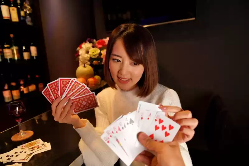 【VR】お持ち帰りできるバーに美咲かんな登場！本番を賭けて勝負に挑む！勝つのはあなたか？かんなか？