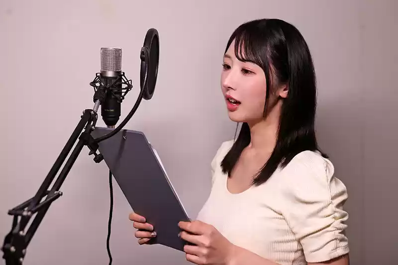 【VR】萌えボイスASMRで人気の激カワ声優がチ○ポでアヘ顔オホ声ケモ声絶叫「ん゛っっほぉぉお゛ぉお゛ぉぉ！イグッイグッイッッグヴゥゥッ！！」唸り喘いでイキ狂いケダモノ淫語連呼キャラ変するまでガン突き中出ししまくった 小野坂ゆいか