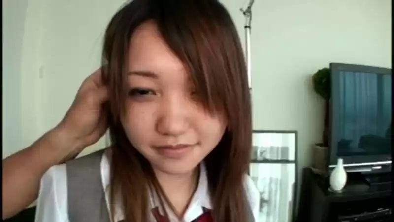 スゴ～く！制服の似合う素敵な娘 なみ