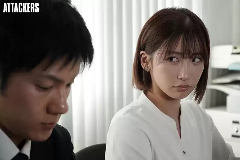 「コンドーム破けてたから責任取ってよ！」酔った勢いで会社の同僚とハメた日から、一夜限りの過ちの筈が何故か僕の彼女になっていて…。 美園和花