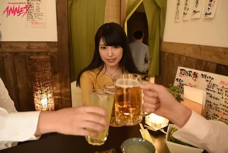 【VR】バレたら出禁！？ 酔うとエッチがしたくなる激カワ女性部下と居酒屋個室で密着不倫ファック 倉木しおり