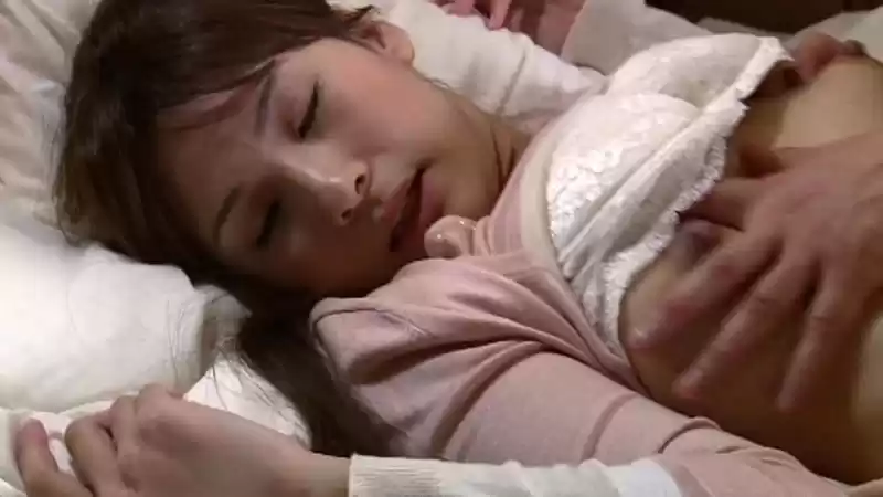 上司に抱かれた部下の妻 大場ゆい