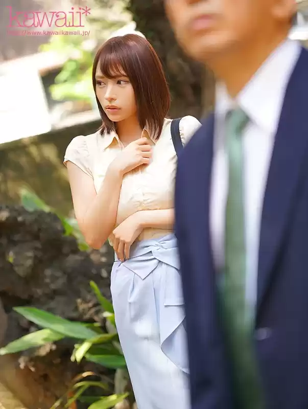 「真夏の暑さでオカシクなっちゃいそう…」 民宿出張NTR 旦那も日常も忘れたい新妻部下の誘惑に負けた僕は禁断の果実にむしゃぶり付き背徳に溺れた3日間 伊藤舞雪