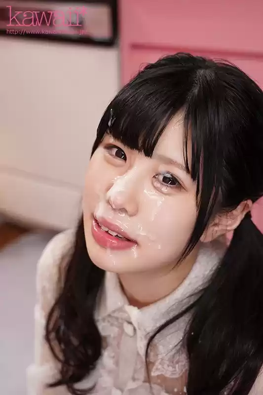 パーカー脱いだら超スリムBODY！！クレープ屋でバイトする等身大の女子大生 めちゃんこイキまくる大痙攣3本番debut！！ 越智あいら