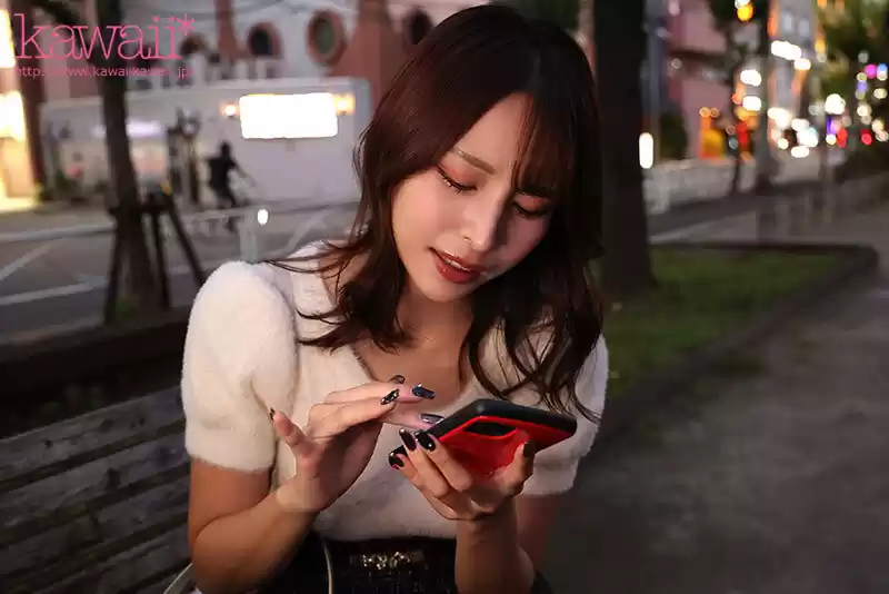女性専用風俗に伊藤舞雪が潜入！！オンナを満足させることに特化した凄指テクにメロメロ 本番NGなのに我慢できずチョメチョメしちゃったプライベート丸出し盗撮×ハメ撮り映像