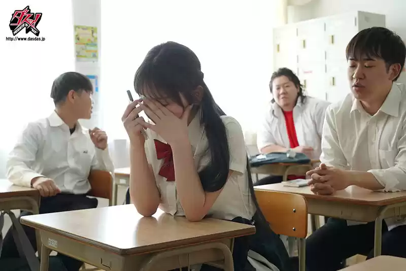 ツンデレ巨乳の王道ヒロインと、ラノベ系男子と、青春ラブコメ。もうおっぱいばっかり見て！この変態～！えっ、ボタンが外れて、谷間が見えてる？べ、別にあんたのために見せたわけじゃないんだからね... 弓乃りむ