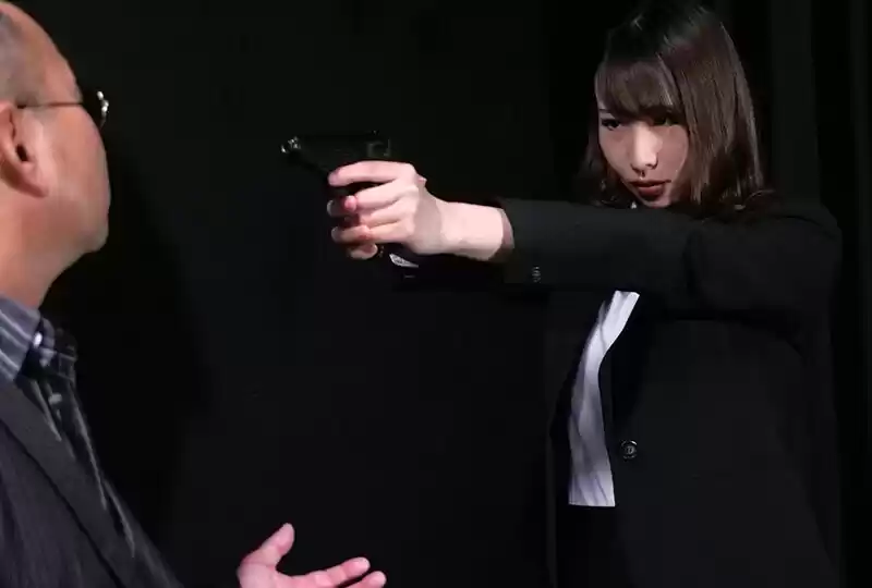 麻薬捜査官 残酷なる発狂の拷問 Episode-01:荒ぶる元格闘家の女、肉奴●へのカウントダウン 三尾めぐ