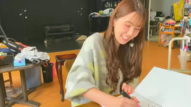 ★配信限定！特典映像付★高級車に乗る自慢のデカチン男性とパパ活お泊まりSEXデート4 波多野結衣